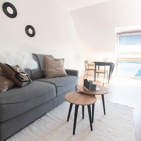 Apartamento Bienvenue Chez Vous Tres Calme Et En Plein Centre Mantes-la-Jolie Exterior foto