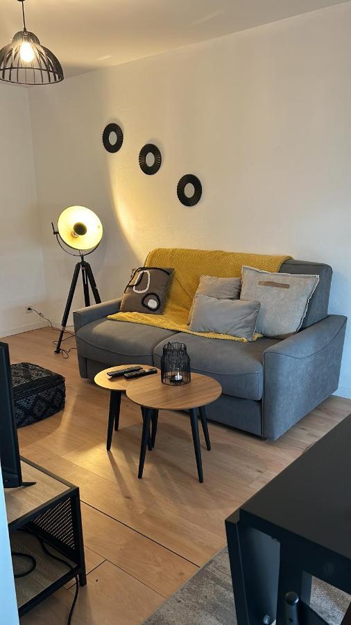Apartamento Bienvenue Chez Vous Tres Calme Et En Plein Centre Mantes-la-Jolie Exterior foto
